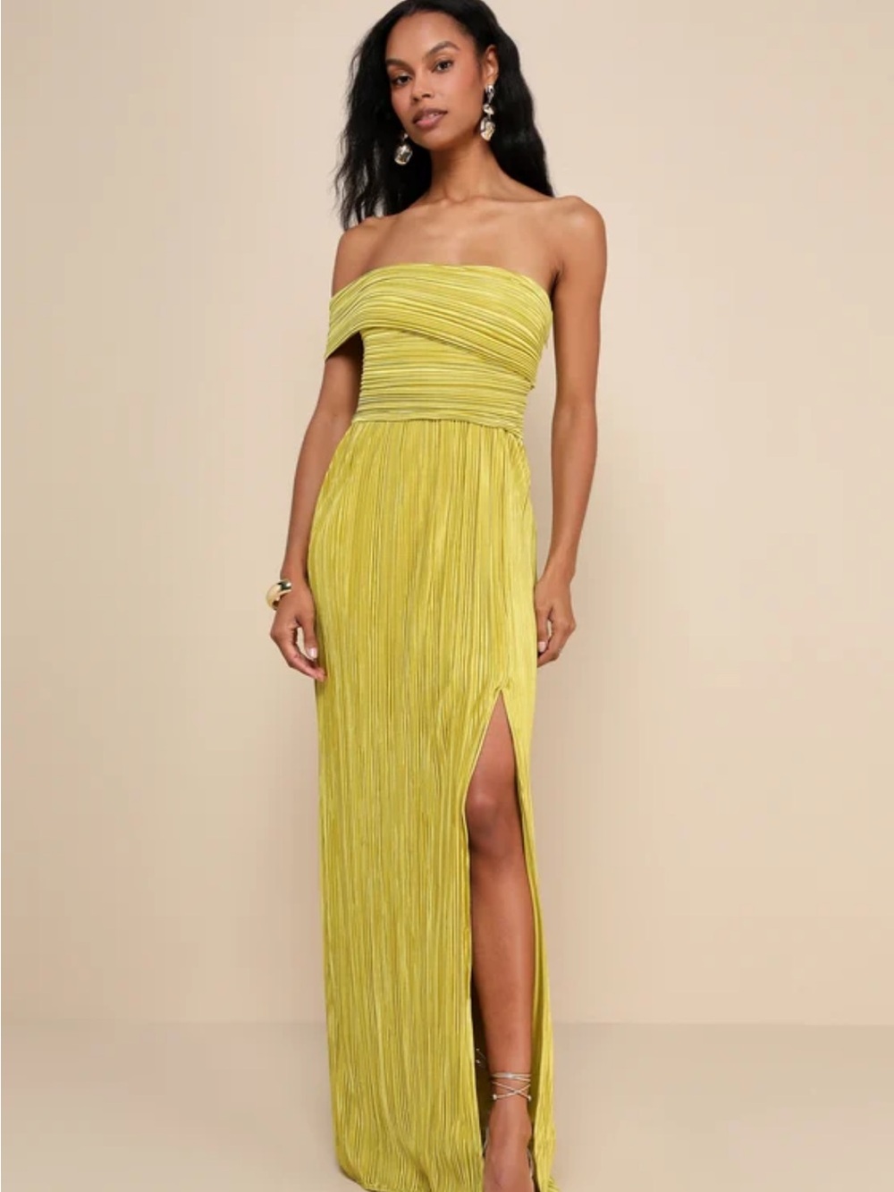 Lulu's Chartreuse Strapless Pleated Maxi Dress with High Slit